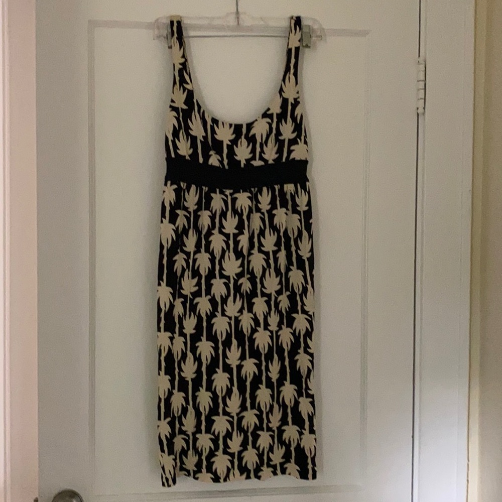 EUC Diane von Furstenberg dress size 4
